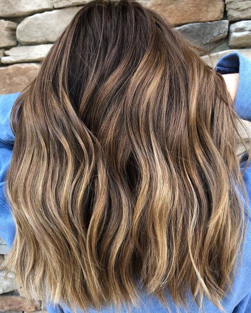 Dlouho Brown Hair With Subtle Highlights