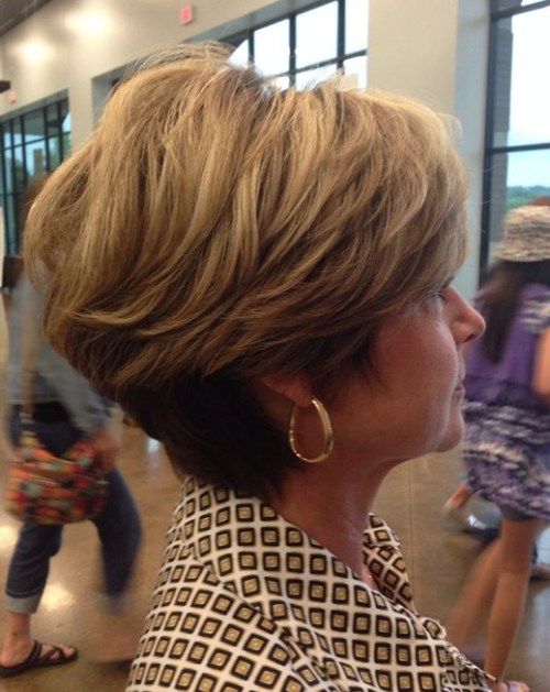 къс tapered haircut for older women