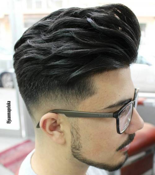 замирам Undercut With A Long Textured Top