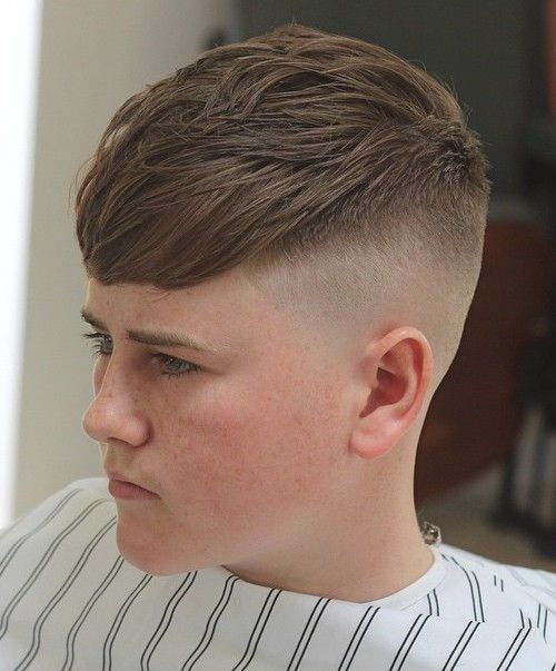 Zvrátit Layered Cut with A High Fade