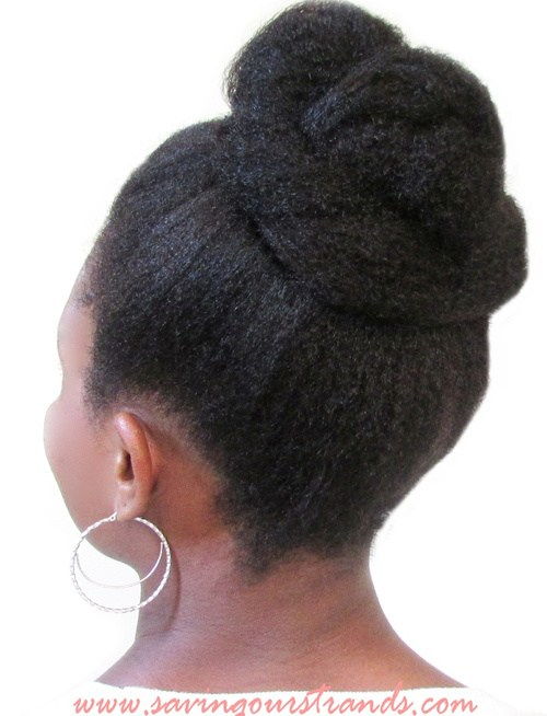 Top-Knoten Updo Frisur für schwarze Frauen