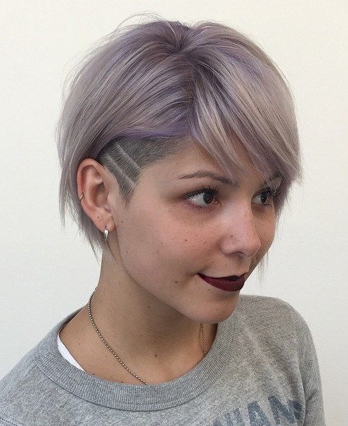 къс women's hairstyle with temple undercut