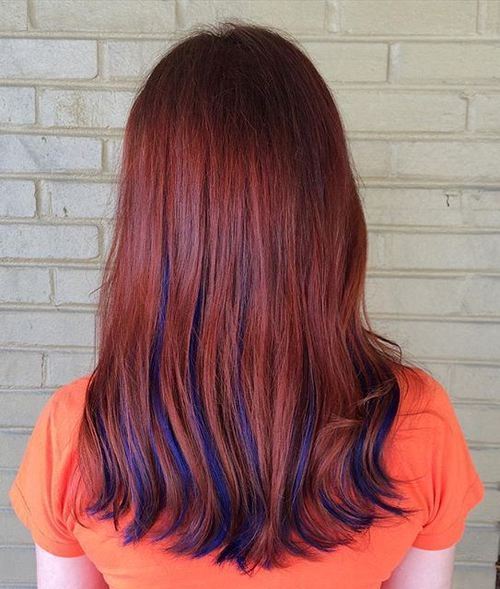 红木头发，蓝色亮点