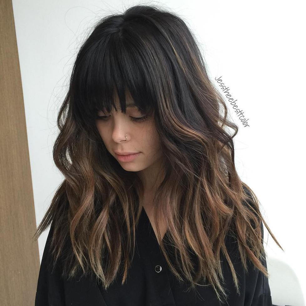 черно To Brown Ombre Hair With Bangs