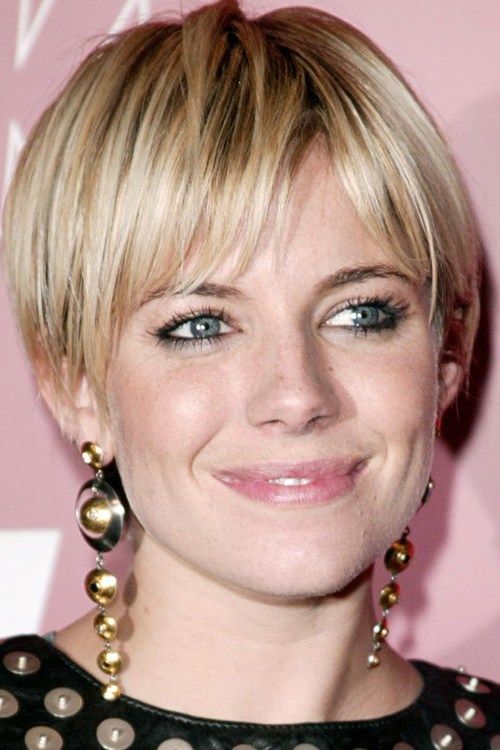 dlouho pixie hairstyle for straight hair