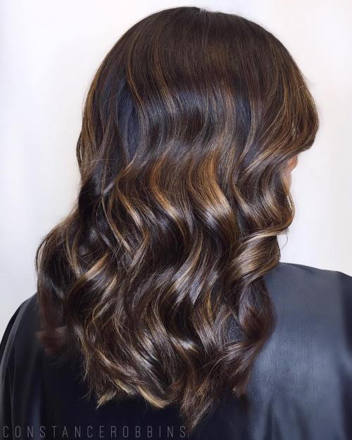 черно Hair With Golden Brown Highlights