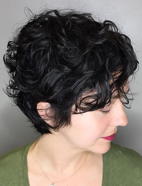 Dlouho Black Pixie With Messy Curls
