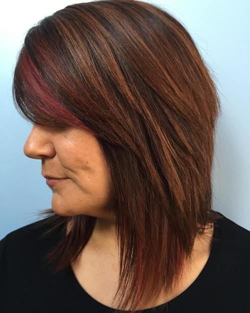 Vrstvené Brunette Hair With Caramel Highlights
