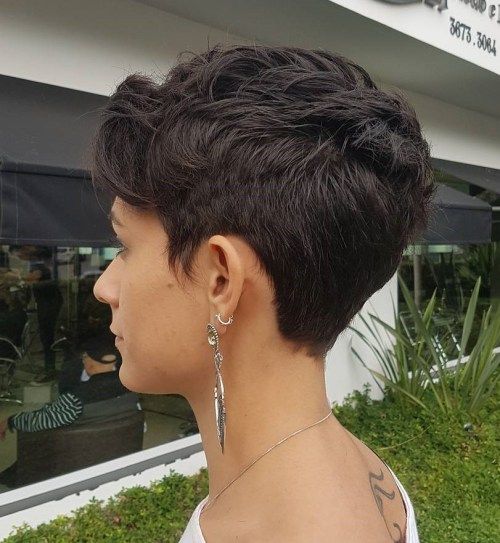 Дами's Short Textured Tapered Cut