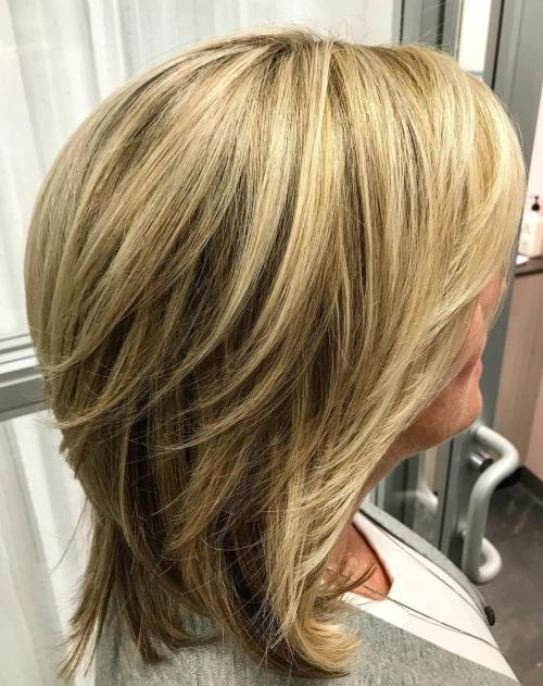 Рамо Length Layered Blonde Hairstyle