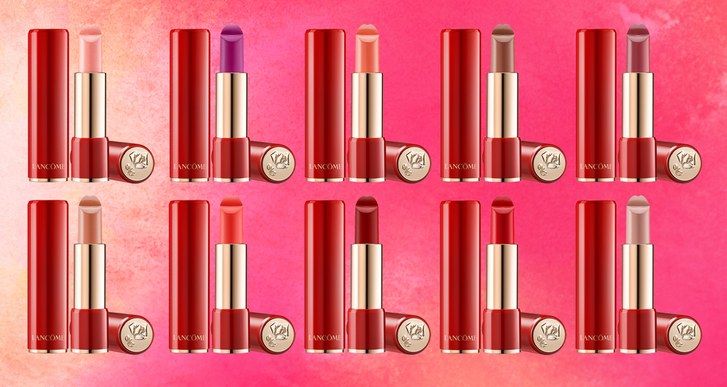 كل 10 ظلال من L.'Absolu Rouge lipstick in Lancome's collection with beauty vlogger Camila Coelho 