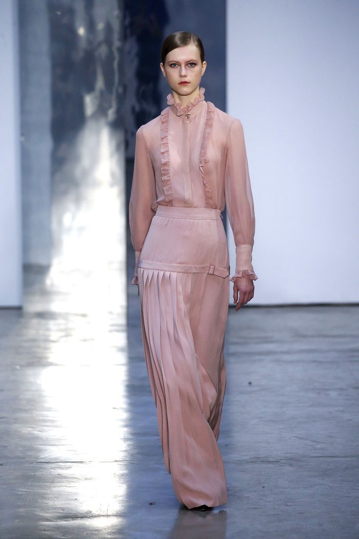 Каролина Herrera - Runway - New York Fashion Week Fall/Winter2023/18