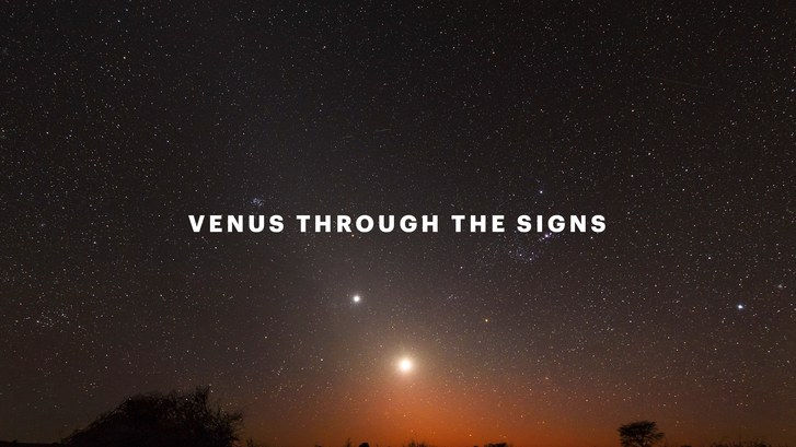 Der Mond und die Venus mit