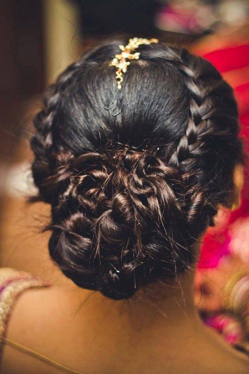 ниско bun hairstyle for Indian style wedding