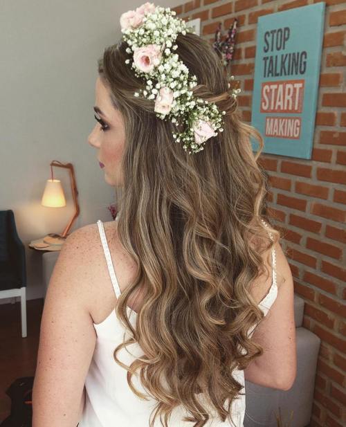 прост Bridal Half Updo With A Flower Crown