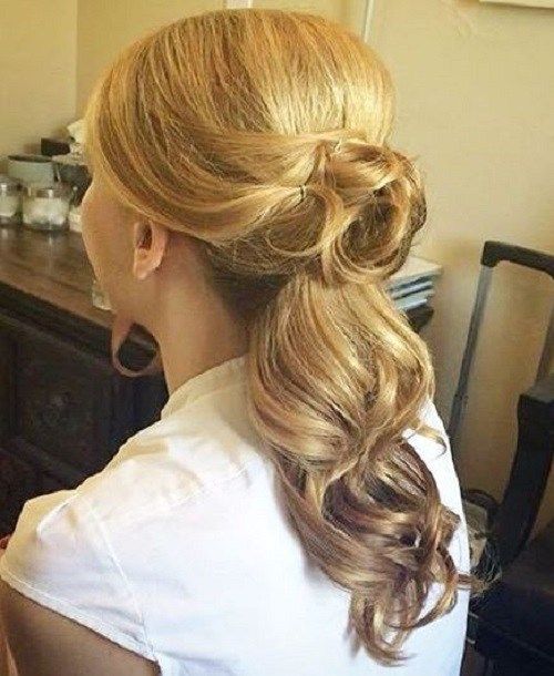 сватба half up hairstyle with ombre