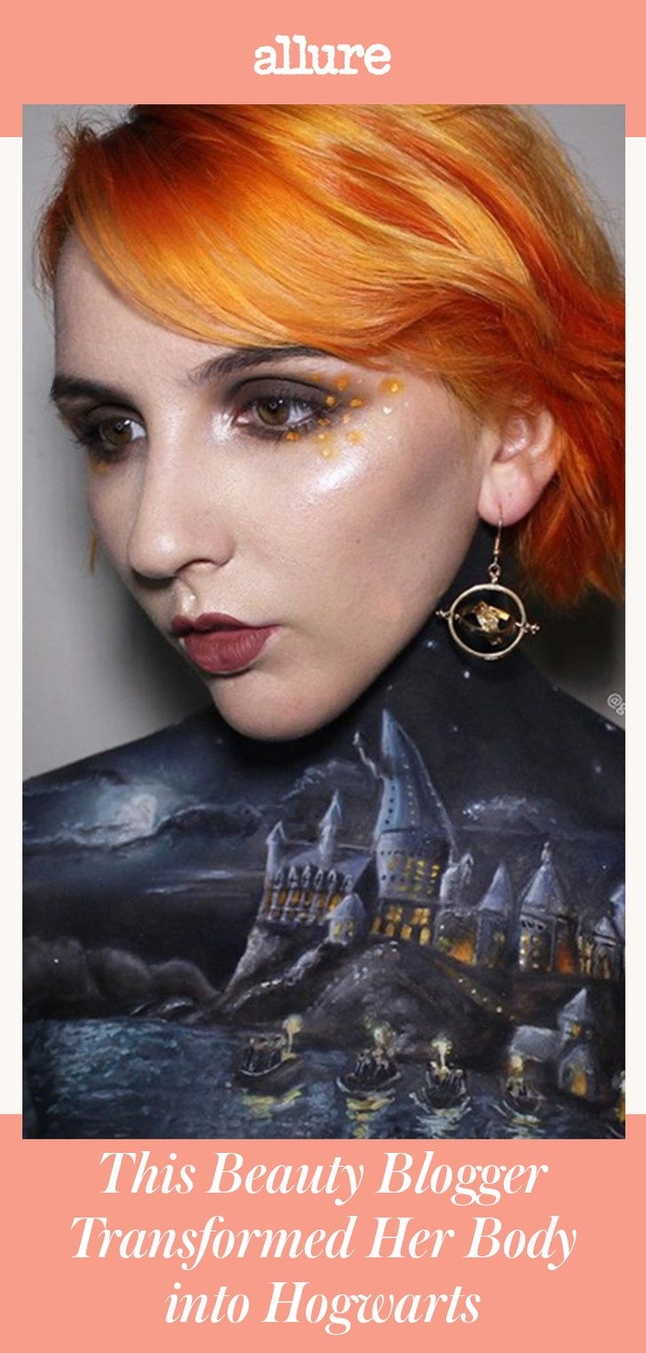 Krása Blogger Georgina Ryland Transformed Her Body into Hogwarts from 