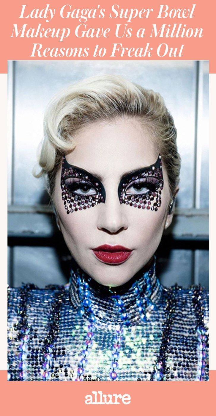 Dáma Gaga's Super Bowl Makeup Gave Us a Million Reasons to Freak Out: