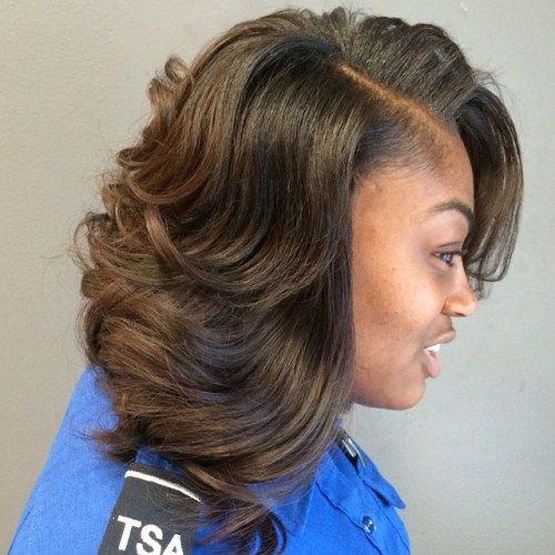 hnědý layered sew in hairstyle