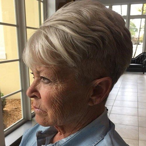starší women's short undercut haircut
