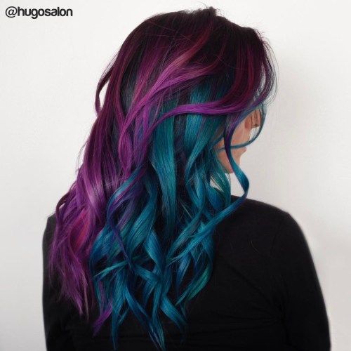дълго Half Purple Half Aqua Blue Waves