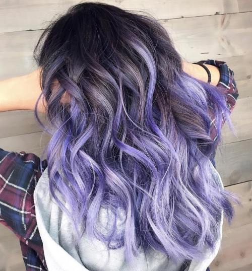 Hnědý Hair With Purple And White Highlights