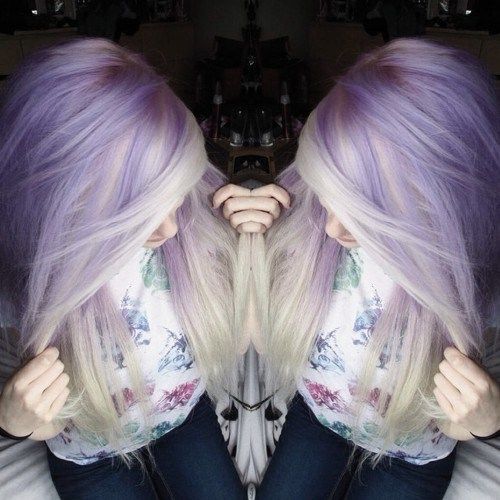 světlo lavender and silver gray hair
