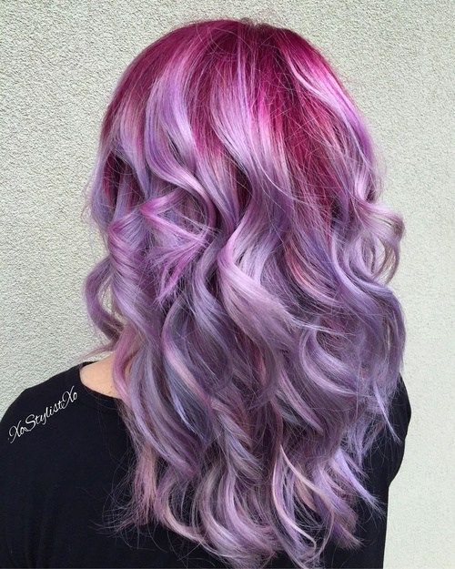 levandule hair with pink roots