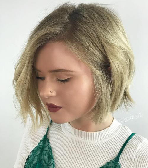 Shaggy Side-Parted Blonde Bob