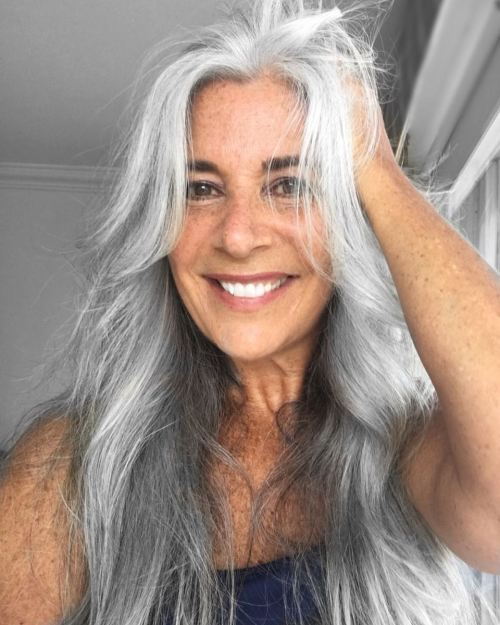 Dlouho And Gray Hair For Older Women